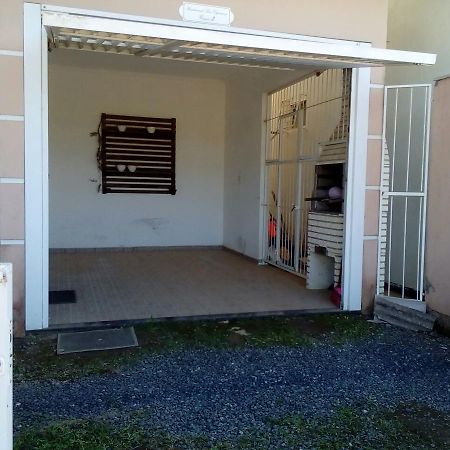 Sobrado Em Penha - Sc Villa Bagian luar foto